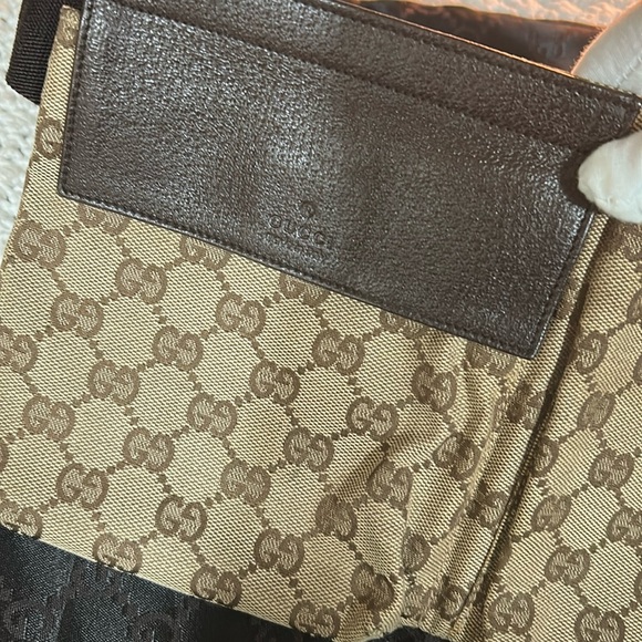 Gucci GG Canvas Belt Bag - Picture 6 of 17